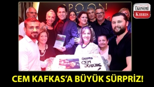 Cem Kafkas'a Spoon Lounge'da büyük sürpriz!..