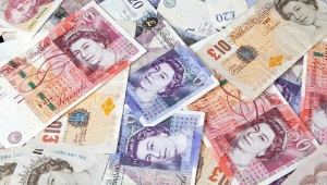 Sterlin Brexit gelişmeleriyle dolar karşısında yükseldi.İşte detaylar...