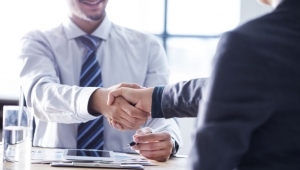 İş Hayatında Başarı ve Etkili Konuşma - Dinleme