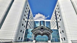 Yakın Doğu Üniversitesi Hastanesi acil servis hizmetlerini ücretsiz vermeye başladı! İşte detaylar...