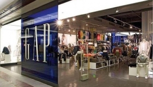 Gap, Avrupa’daki tüm mağazalarını kapatmaya hazırlanıyor! İşte detaylar...