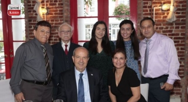 Cumhurbaşkanı Ersin Tatar, ABD’de yaşayan Kıbrıslı Türk üyelerle New York’ta bir araya geldi! İşte detaylar...