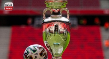Türkiye, EURO 2028 ve 2032'e ev sahipliği yapmak için UEFA'ya adaylık dosyasını sundu! İşte detaylar...