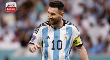 Arjantinli futbolcu Messi, milli formayı giymeye devam edecek! İşte detaylar...
