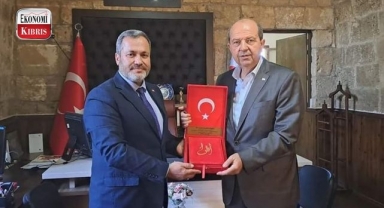 Cumhurbaşkanı Ersin Tatar, Din İşleri Başkanlığı Gazimağusa Temsilciliğini ziyaret etti! İşte detaylar...