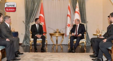 Cumhurbaşkanı Ersin Tatar, İznik Genç İş Adamları Derneği heyetini kabul ederek görüştü! İşte detaylar...