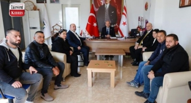 Cumhurbaşkanı Ersin Tatar, Yenierenköy-Dipkarpaz Belediye Başkanı Hamit Bakırcı’yı ziyaret etti! İşte detaylar...