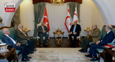 Cumhurbaşkanı Ersin Tatar, Beşparmak Düşünce Grubu heyetini kabul etti! İşte detaylar...