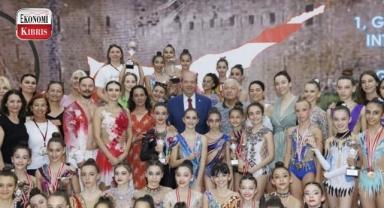 Cumhurbaşkanı Tatar, “Uluslararası turnuvalar sayesinde gençlerimiz yabancılarla yarışma fırsatı buluyor”! İşte detaylar..