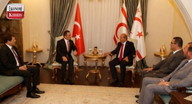 Cumhurbaşkanı Ersin Tatar, İstanbul Beyoğlu Belediye Başkanı ve Türkiye Okçular Vakfı Başkanı Haydar Ali Yıldız’ı kabul etti! İşte detaylar...