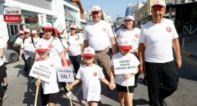 Cumhurbaşkanı Ersin Tatar, “Sağlıklı yaşam için yürüyün, kötü alışkanlıklardan uzak durun”! İşte detaylar...
