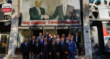 Cumhurbaşkanı Tatar, Bakü’de iş insanlarıyla buluştu! İşte detaylar...