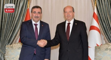 Cumhurbaşkanı Ersin Tatar, Türkiye Cumhuriyeti Cumhurbaşkanı Yardımcısı Cevdet Yılmaz’ı kabul etti! İşte detaylar...