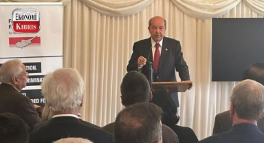 Cumhurbaşkanı Ersin Tatar İngiliz Parlamentosu’nda düzenlenen resepsiyona katıldı! İşte detaylar...