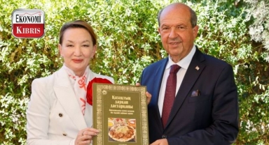 Kazakistan İş Kadınları İşbirliği Derneği, Cumhurbaşkanlığı’nda ağırlandı! İşte detaylar...