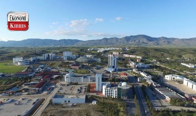 Yakın Doğu Üniversitesi (YDÜ) 5 ana başlığın 4’ünde Kuzey Kıbrıs’ın en ...