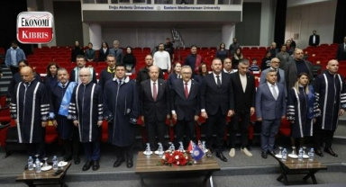 Cumhurbaşkanı Ersin Tatar, DAÜ Akademik Ödül Törenine katıldı! İşte detaylar...