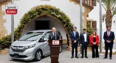 T.C Lefkoşa Büyükelçiliği, Engelliler Federasyonu’na araç hibe etti! İşte detaylar...